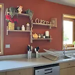 Paisible Montbeugny, Pour 14, Animaux Acceptés - Fr-1-489-593 Сasa de vacaciones Montbeugny