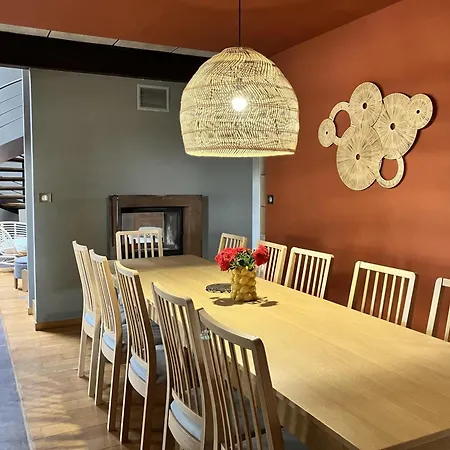 Prázdninový dům Spacieux A Montbeugny, 14 Pers., Animaux Acceptes - Fr-1-489-593