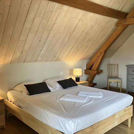 בית נופש Spacieux A Montbeugny, 14 Pers., Animaux Acceptes - Fr-1-489-593 *